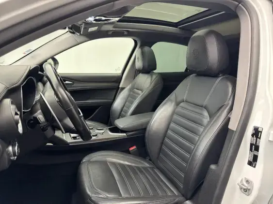 ALFA ROMEO STELVIO - voiture d'occasion - Photo 18