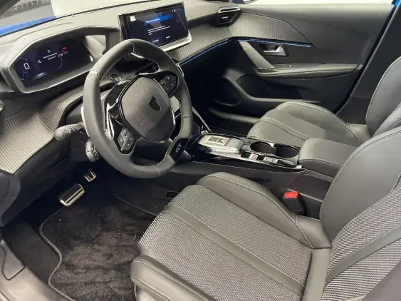 PEUGEOT 208 II - voiture d'occasion - Photo 17