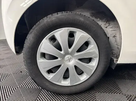 PEUGEOT 108 - voiture d'occasion - Photo 21