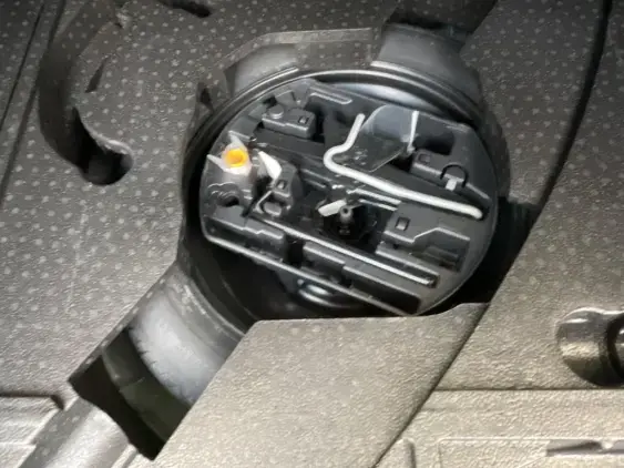 PEUGEOT 308 SW III - voiture d'occasion - Photo 16