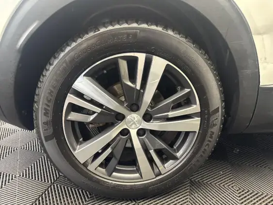 PEUGEOT 3008 II - voiture d'occasion - Photo 24