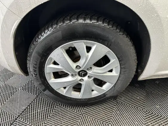 CITROEN C4 PICASSO II - voiture d'occasion - Photo 23