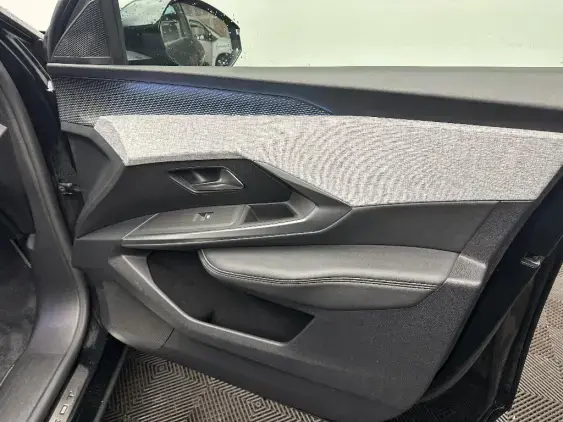 PEUGEOT 3008 III - voiture d'occasion - Photo 18