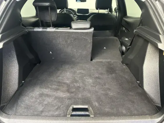 PEUGEOT 2008 II - voiture d'occasion - Photo 16