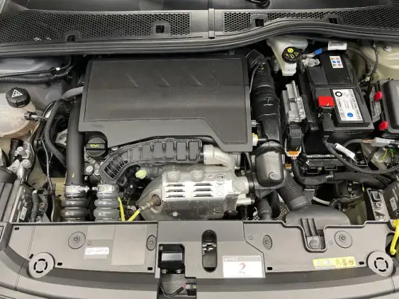 PEUGEOT 208 II - voiture d'occasion - Photo 20