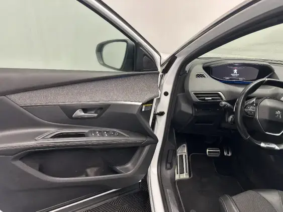 PEUGEOT 5008 II - voiture d'occasion - Photo 17