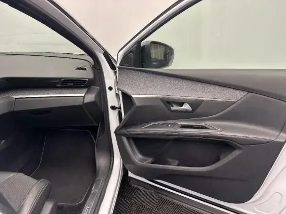 PEUGEOT 5008 II - voiture d'occasion - Photo 18