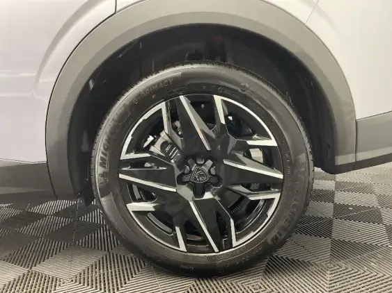 PEUGEOT 5008 III - voiture d'occasion - Photo 23