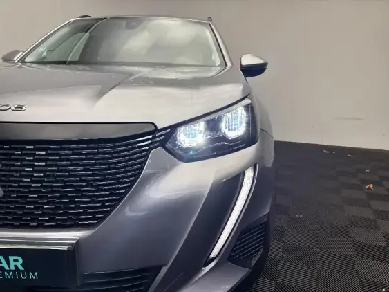 PEUGEOT 2008 II - voiture d'occasion - Photo 21