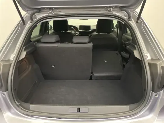 PEUGEOT 208 ELECTRIQUE II - voiture d'occasion - Photo 15