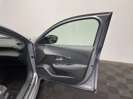 PEUGEOT 208 ELECTRIQUE II - voiture d'occasion - Photo 18