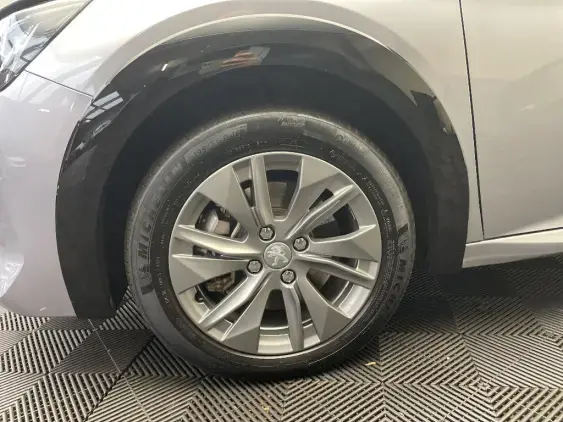 PEUGEOT 208 ELECTRIQUE II - voiture d'occasion - Photo 21