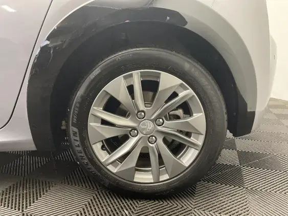 PEUGEOT 208 ELECTRIQUE II - voiture d'occasion - Photo 22