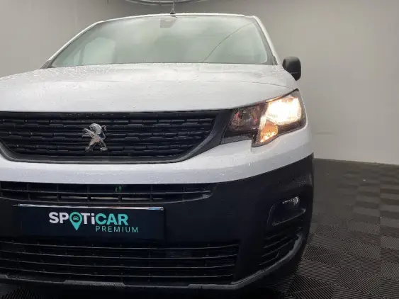 PEUGEOT PARTNER III - voiture d'occasion - Photo 18