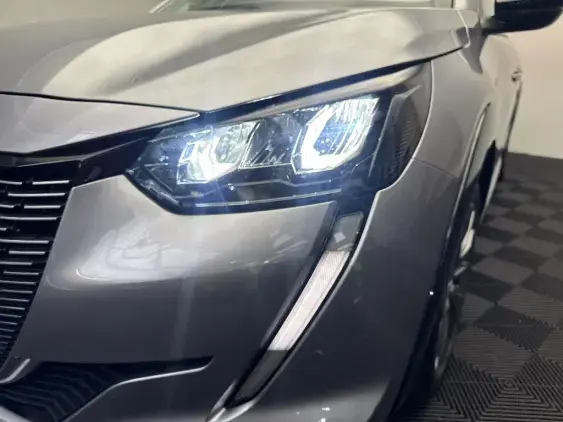 PEUGEOT 208 ELECTRIQUE II - voiture d'occasion - Photo 21