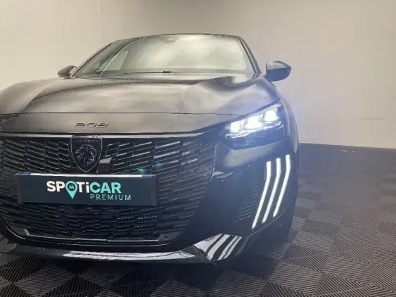 PEUGEOT 208 II - voiture d'occasion - Photo 21