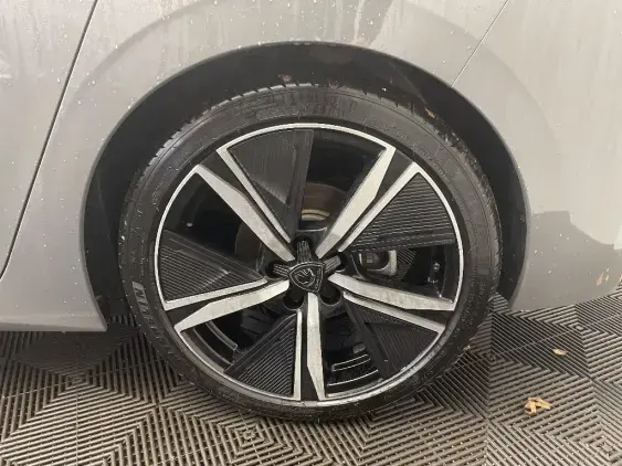 PEUGEOT 2008 - voiture d'occasion - Photo 24