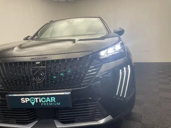 PEUGEOT 2008 II - voiture d'occasion - Photo 21