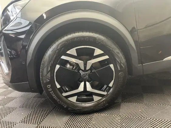 PEUGEOT 2008 II - voiture d'occasion - Photo 22