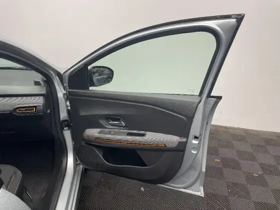 DACIA SANDERO III - voiture d'occasion - Photo 19