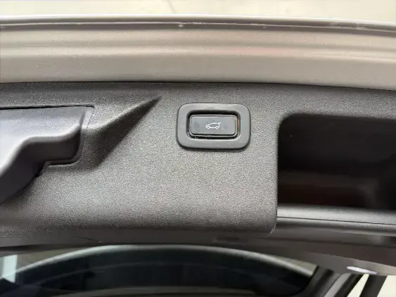 LAND ROVER DISCOVERY SPORT - voiture d'occasion - Photo 17