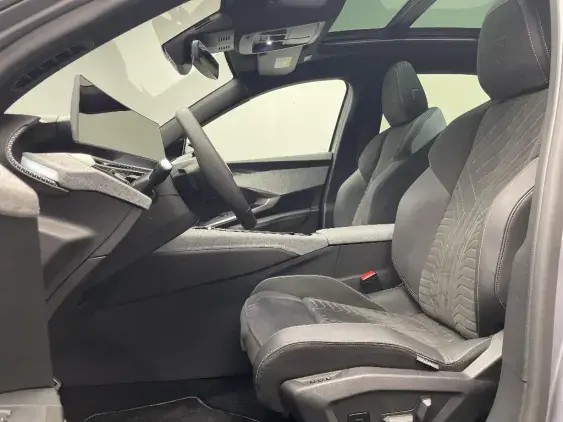 PEUGEOT 3008 ELECTRIQUE III - voiture d'occasion - Photo 17