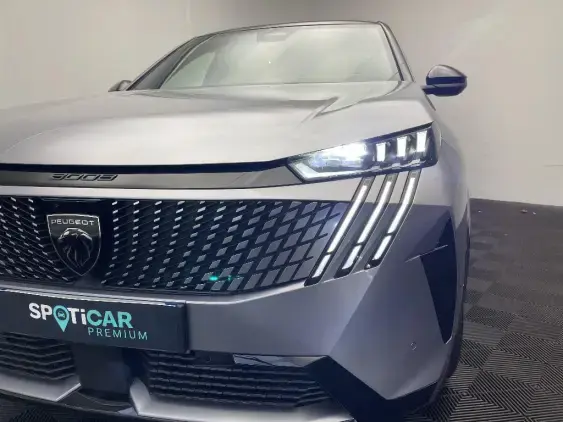 PEUGEOT 3008 ELECTRIQUE III - voiture d'occasion - Photo 21