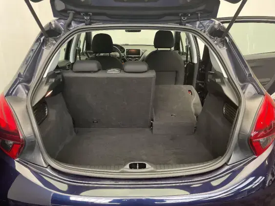 PEUGEOT 208 BUSINESS R II - voiture d'occasion - Photo 15