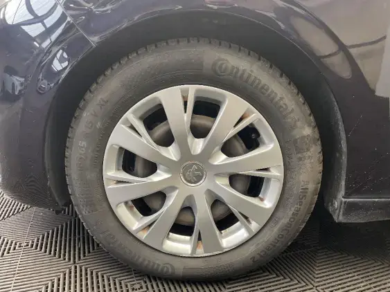 PEUGEOT 208 BUSINESS R II - voiture d'occasion - Photo 21