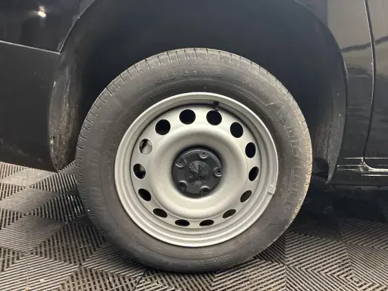 PEUGEOT PARTNER III - voiture d'occasion - Photo 22