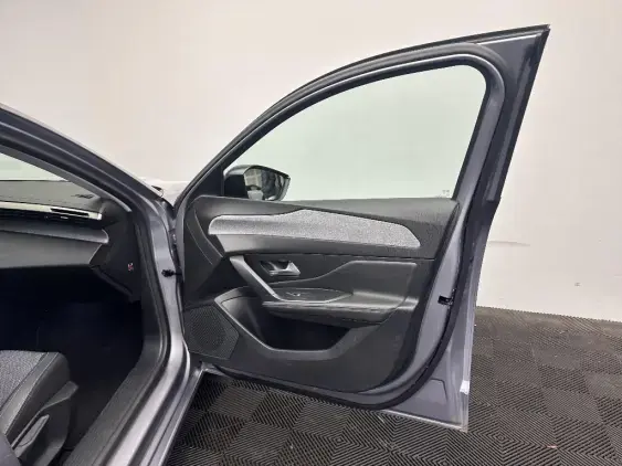 PEUGEOT 308 III - voiture d'occasion - Photo 18