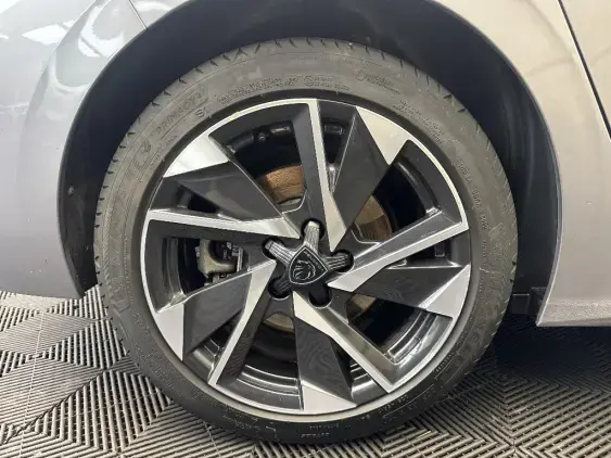 PEUGEOT 308 III - voiture d'occasion - Photo 23