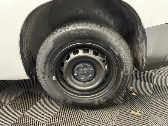 PEUGEOT PARTNER III - voiture d'occasion - Photo 21