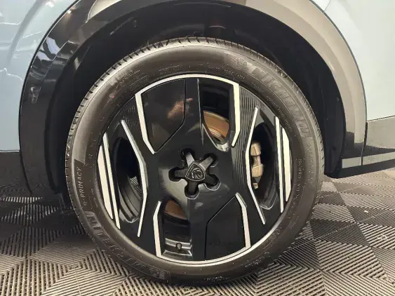 PEUGEOT 5008 ELECTRIQUE III - voiture d'occasion - Photo 23