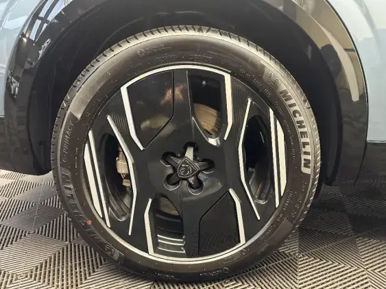 PEUGEOT 5008 ELECTRIQUE III - voiture d'occasion - Photo 24