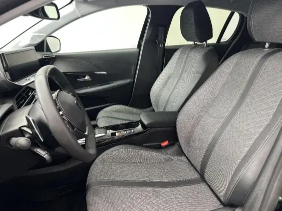 PEUGEOT 208 II - voiture d'occasion - Photo 18