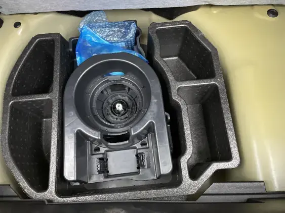 PEUGEOT 208 BUSINESS R II - voiture d'occasion - Photo 17