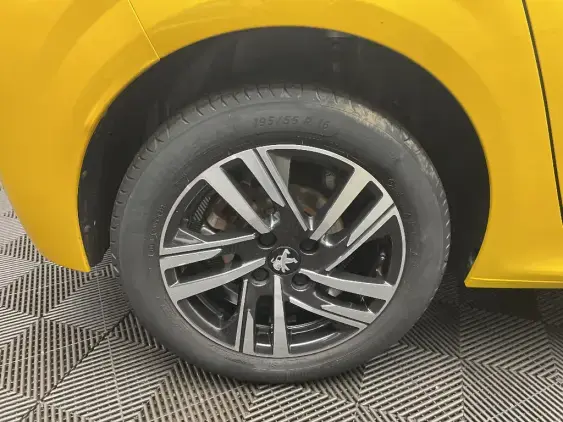 PEUGEOT 208 BUSINESS R II - voiture d'occasion - Photo 25