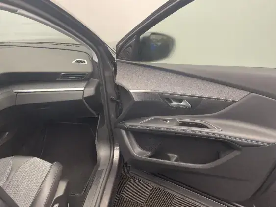 PEUGEOT 3008 II - voiture d'occasion - Photo 20