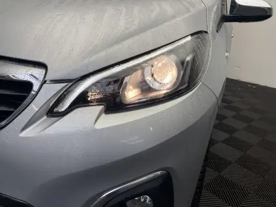 PEUGEOT 108 - voiture d'occasion - Photo 21
