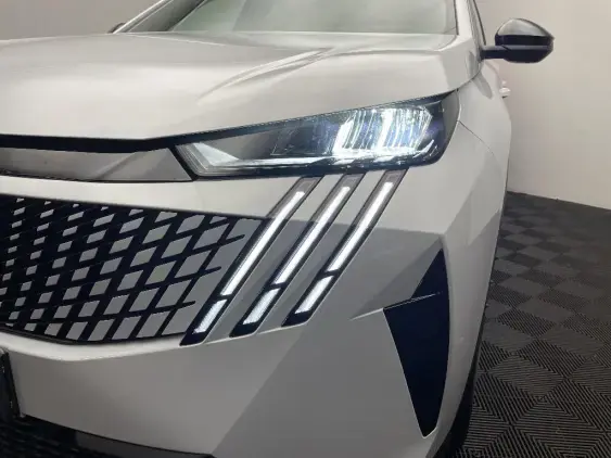 PEUGEOT 5008 III - voiture d'occasion - Photo 21