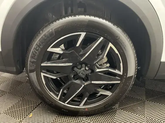 PEUGEOT 5008 III - voiture d'occasion - Photo 24