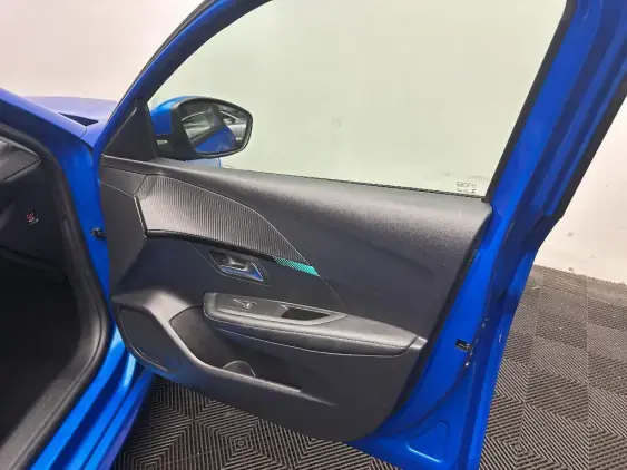 PEUGEOT 208 BUSINESS R II - voiture d'occasion - Photo 19