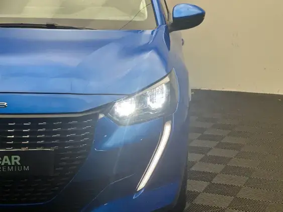 PEUGEOT 208 BUSINESS R II - voiture d'occasion - Photo 21