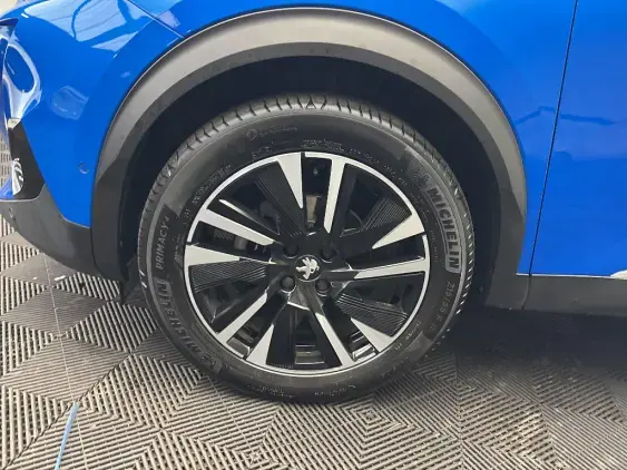 PEUGEOT 2008 II - voiture d'occasion - Photo 22