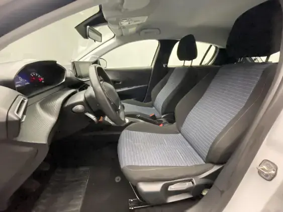 PEUGEOT 208 II - voiture d'occasion - Photo 16