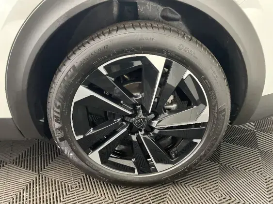 PEUGEOT 408 - voiture d'occasion - Photo 24