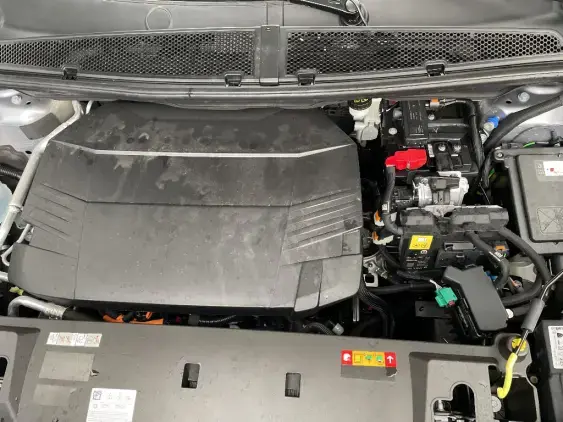 PEUGEOT 5008 ELECTRIQUE III - voiture d'occasion - Photo 21