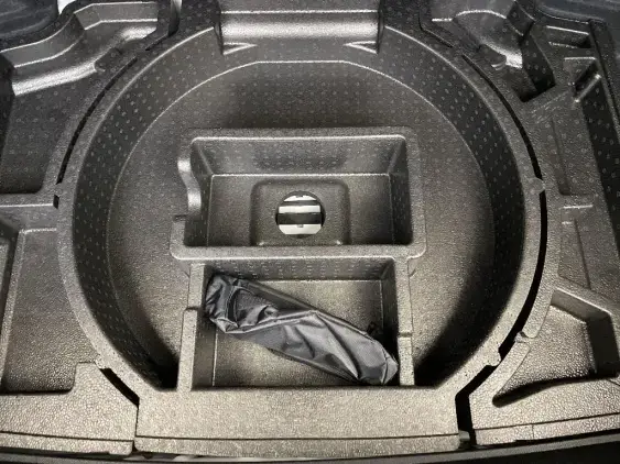 PEUGEOT 308 III - voiture d'occasion - Photo 17