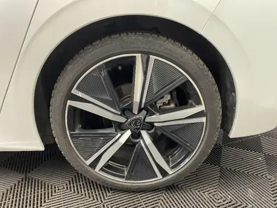 PEUGEOT 308 III - voiture d'occasion - Photo 24